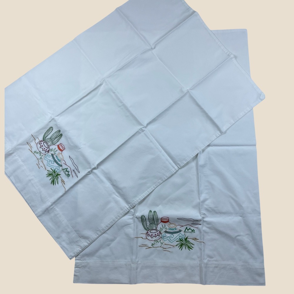 Vintage Southwestern Hand Embroidered Pillowcase Set White Cactus Desert 2pc